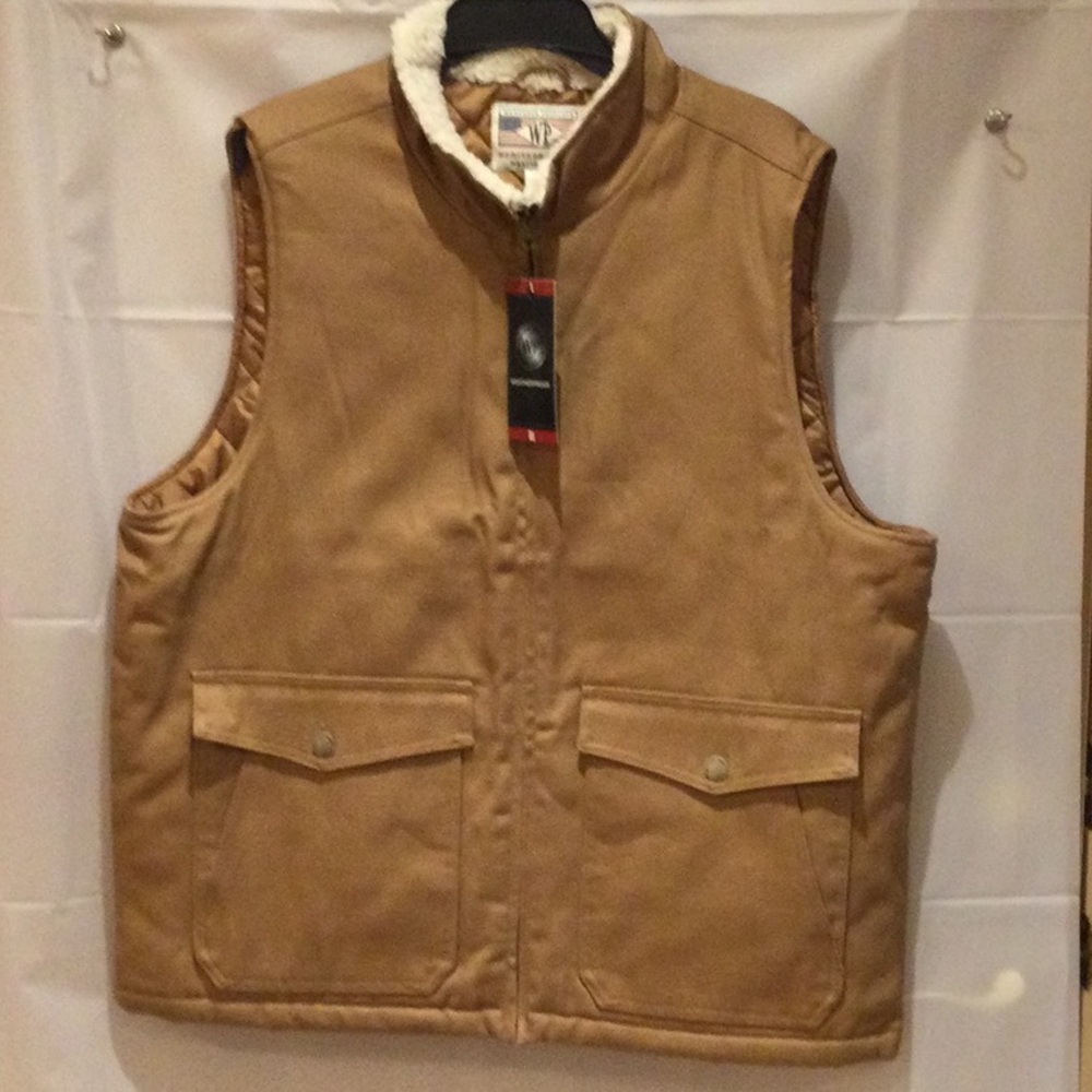 NWT Weatherproof Mens Vest